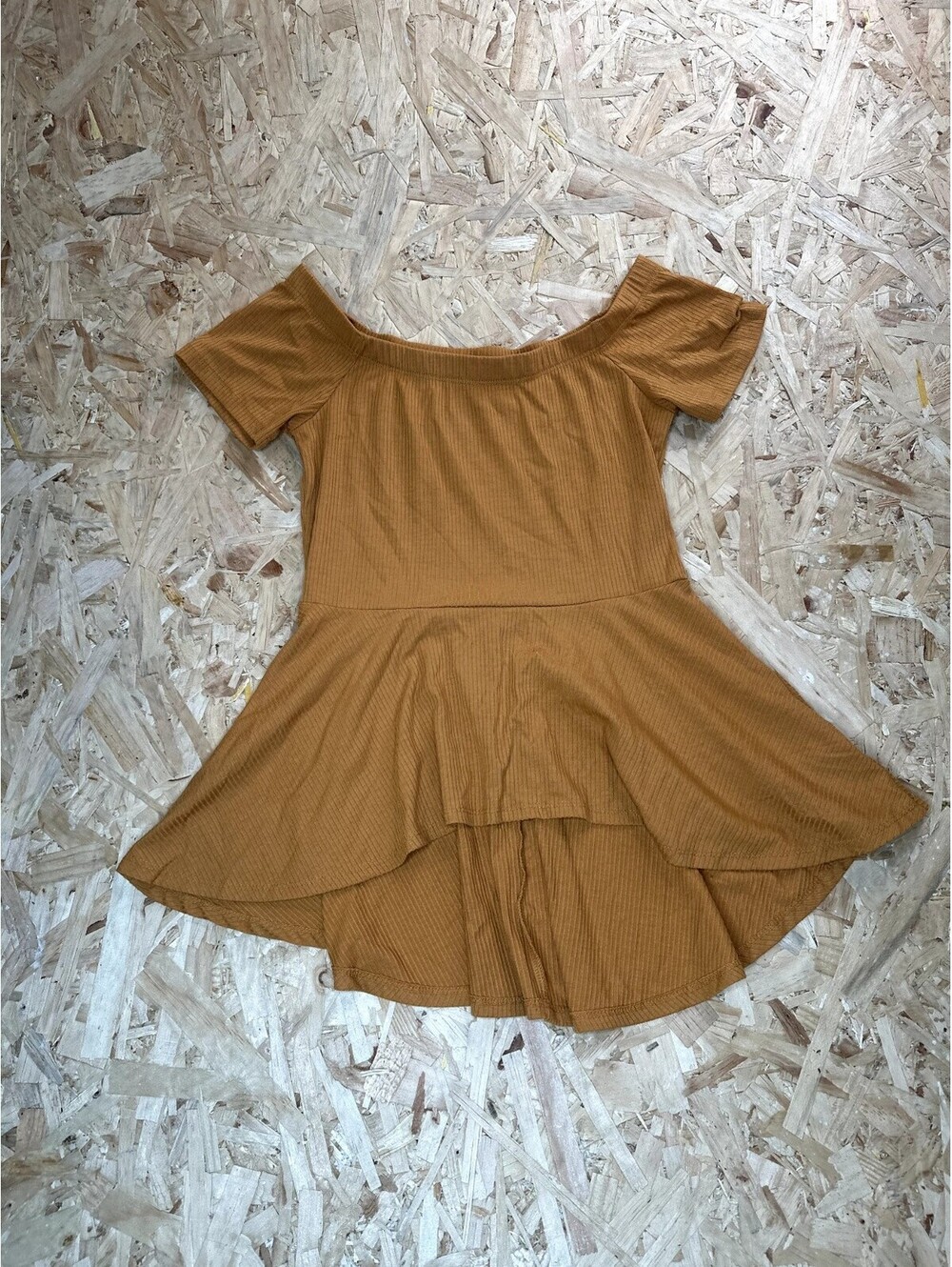 Active USA Womens Medium Mustard Yellow Off Shoulder Ribbed Peplum Top High Low